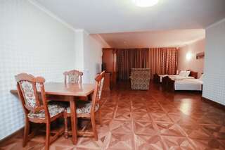 Отель Сункар Нур-Султан Двухместный номер Делюкс с 2 отдельными кроватями-2